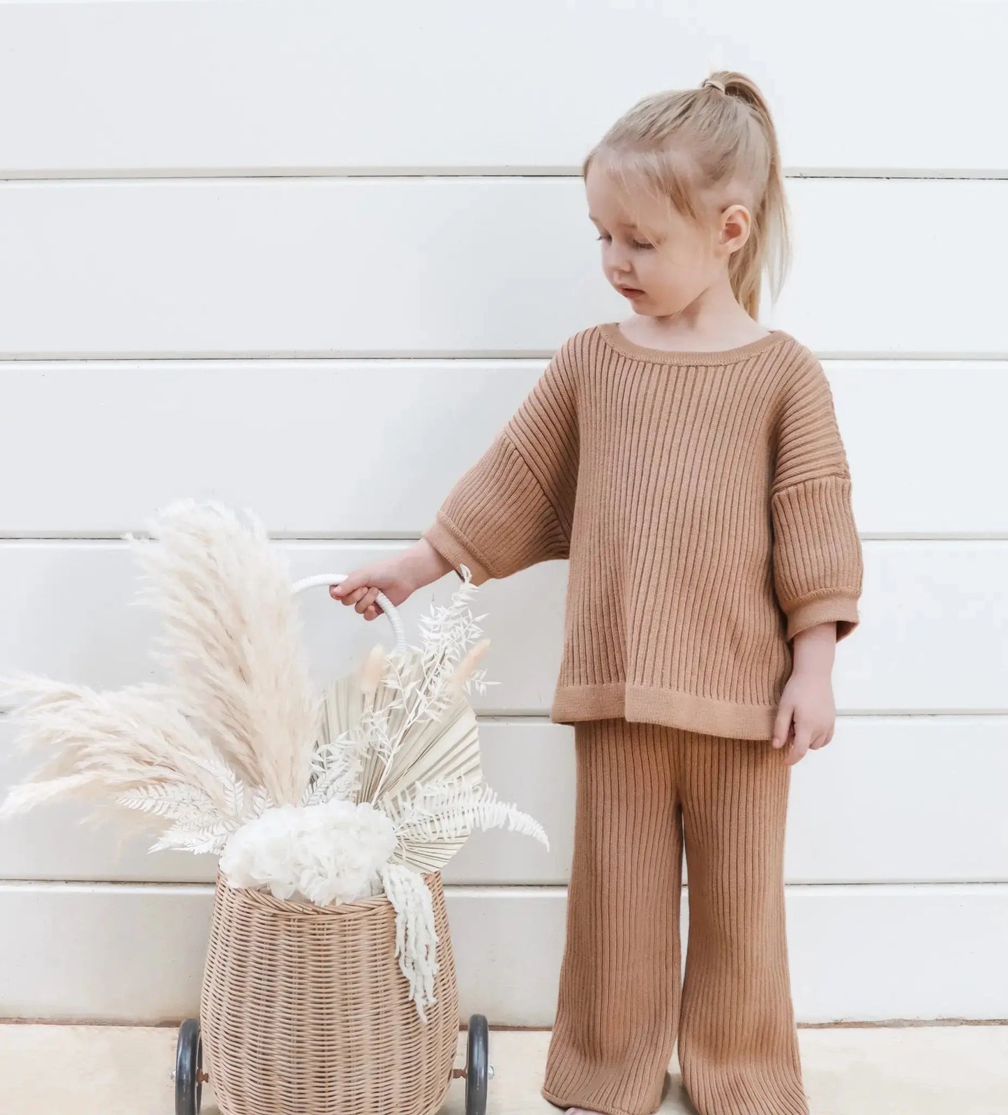 3 year old with Ribbed knit Cocoa pants