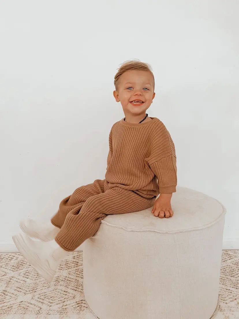 Boy In Ribbed Knit Tee - Cocoa